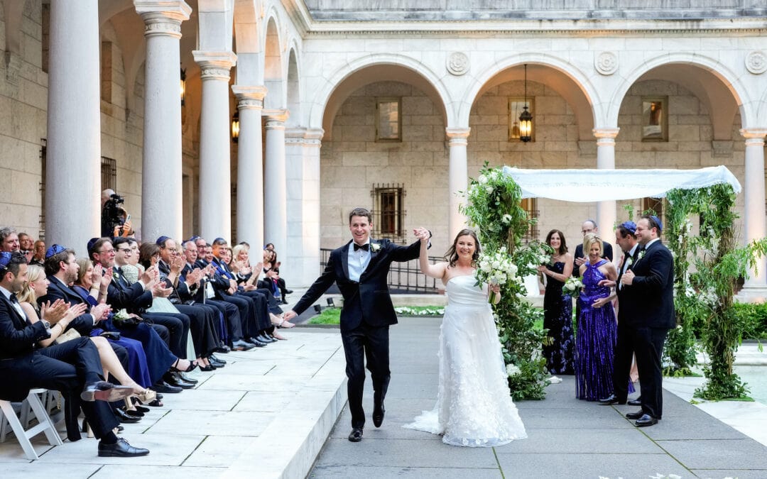 Boston Public Library Wedding with Courtyard Ceremony: Lauren & Scott