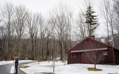 Emily & Andrew’s Seesaw’s Lodge Wedding in VT
